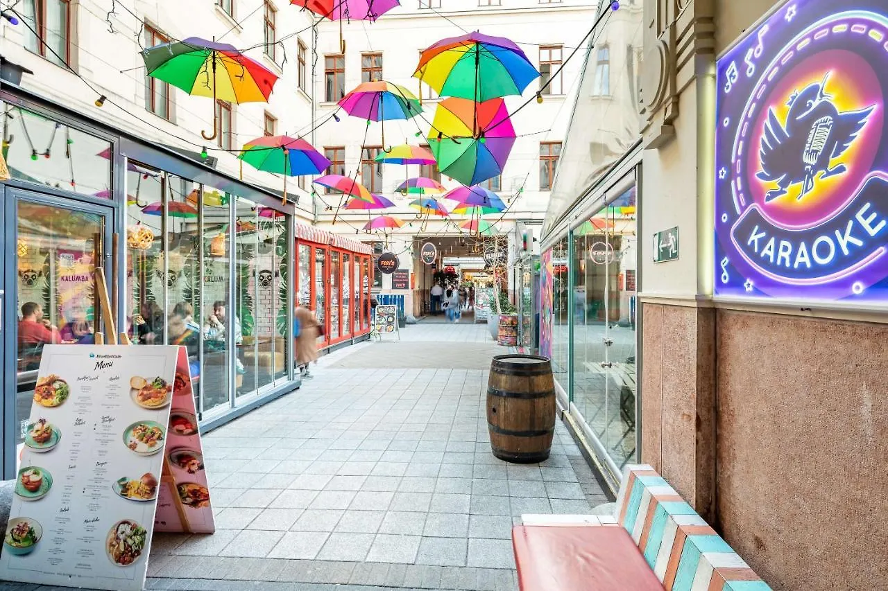 Super Central - Very Lively Area - In Gozsdu Budapest Hungary